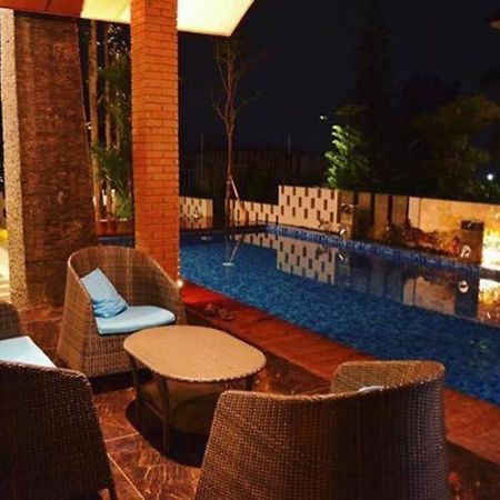 Villa Agro Kusuma Pinus R7 Batu  Kültér fotó