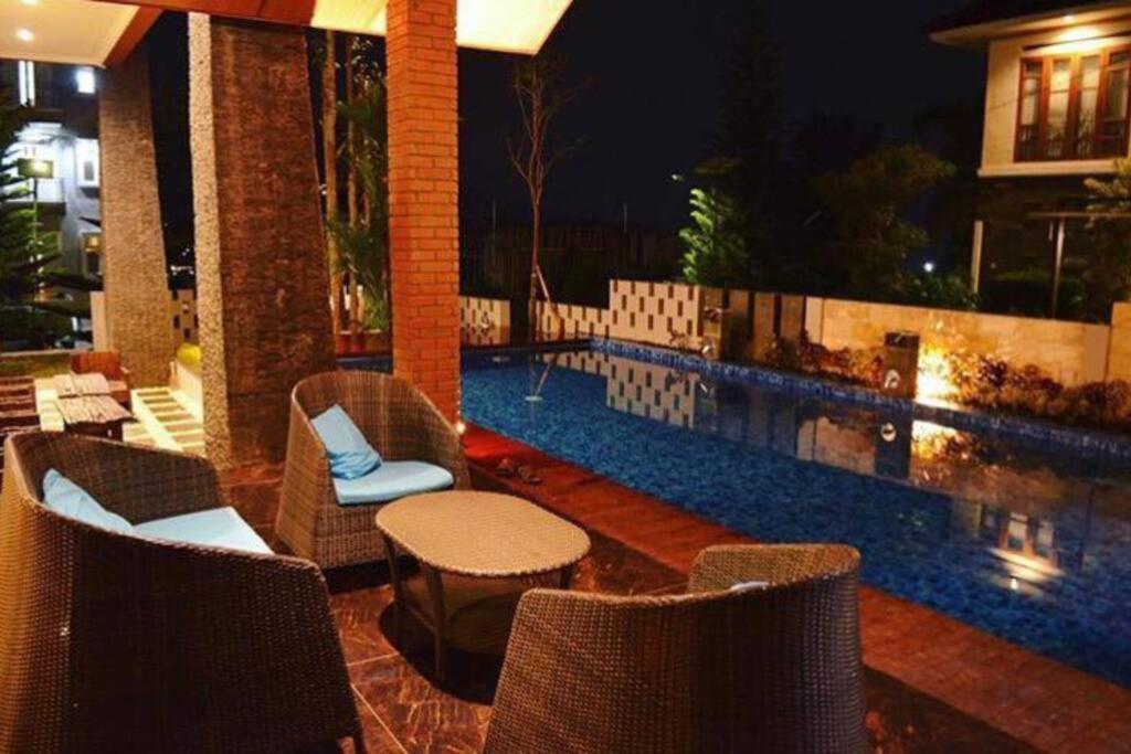 Villa Agro Kusuma Pinus R7 Batu  Kültér fotó